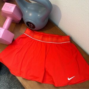 Nike Tennis / Pickleball Skort Skirt